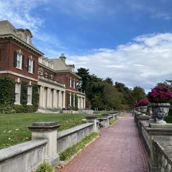 Old Westbury Gardens